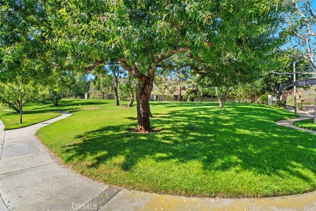 21 MIRADOR, Irvine, CA 92612