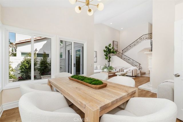 21 MIRADOR, Irvine, CA 92612