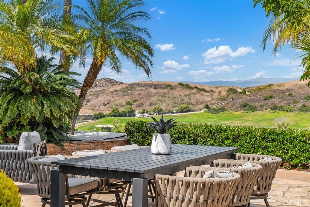 21 MIRADOR, Irvine, CA 92612