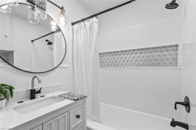 2207 Marshall AVE, Newport News, VA 23607