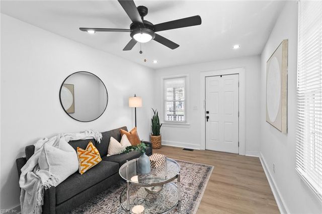 2207 Marshall AVE, Newport News, VA 23607