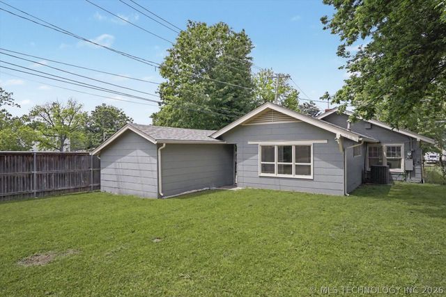 1814 E 17th Street, Tulsa, OK 74104
