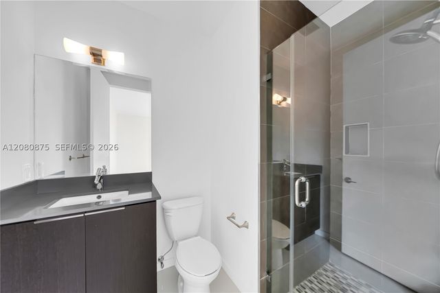 3253 Mcdonald St 3253, Miami, FL 33133