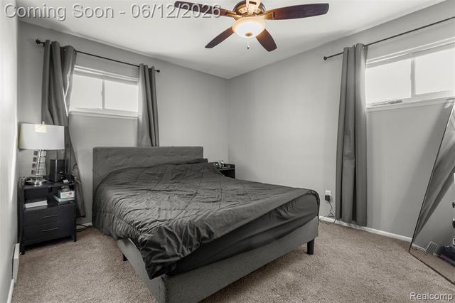 27827 Lyndon Street, Livonia, MI 48154