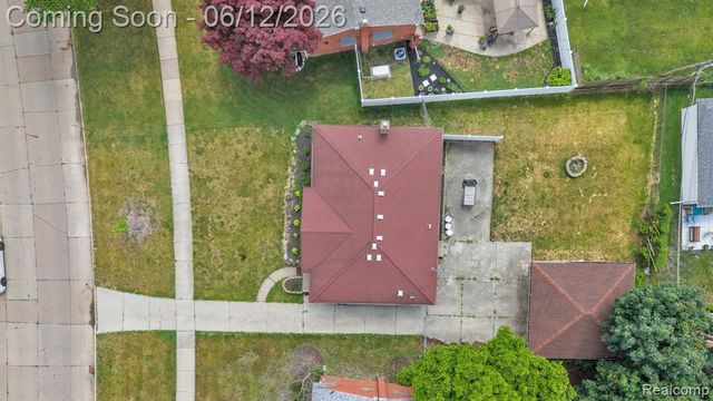 27827 Lyndon Street, Livonia, MI 48154
