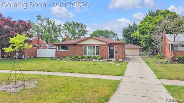 27827 Lyndon Street, Livonia, MI 48154
