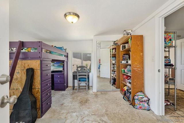 741 Magarian Rd, Fallbrook, CA 92028