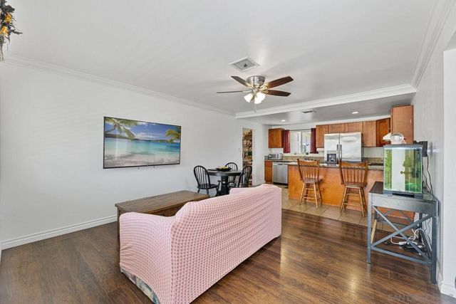 741 Magarian Rd, Fallbrook, CA 92028