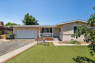 741 Magarian Rd, Fallbrook, CA 92028