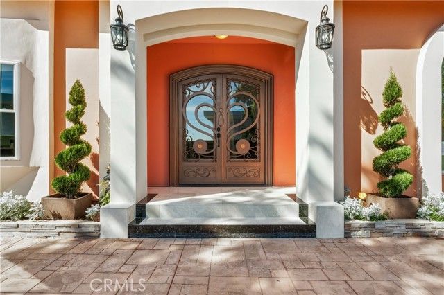 801 S Michillinda, Pasadena, CA 91107