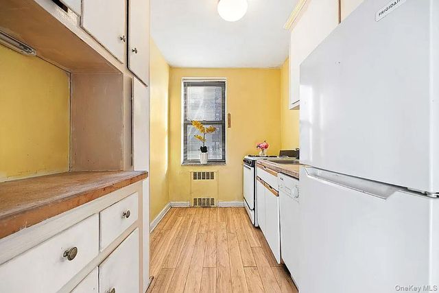 99-63 66th Avenue B18, Rego Park, NY 11374