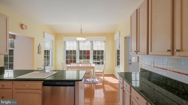 203 CLIVEDEN DR, Newtown, PA 18940