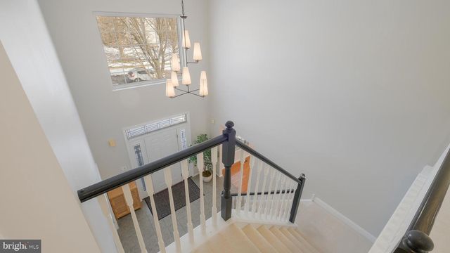 203 CLIVEDEN DR, Newtown, PA 18940