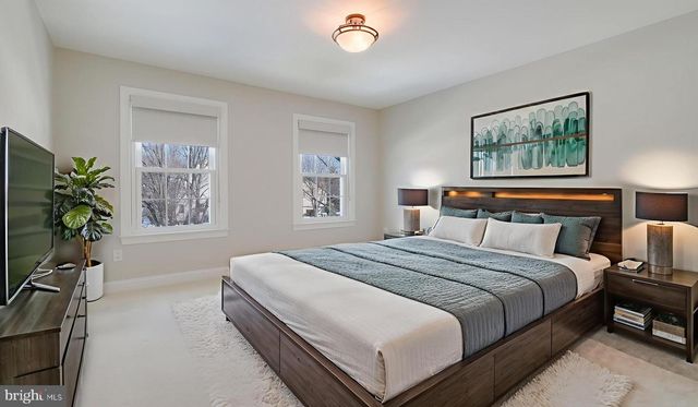 203 CLIVEDEN DR, Newtown, PA 18940