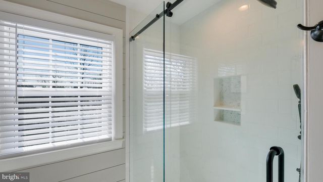 203 CLIVEDEN DR, Newtown, PA 18940