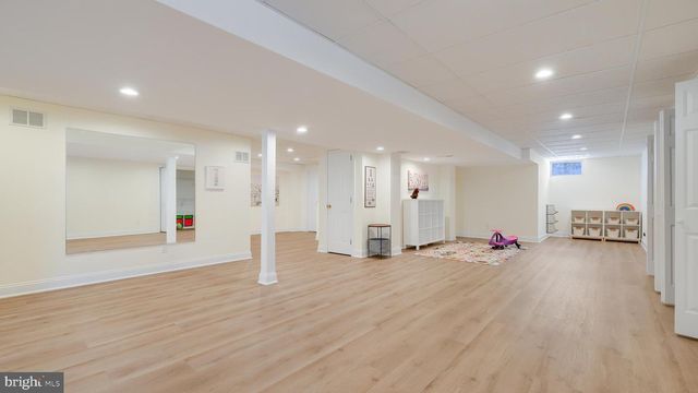 203 CLIVEDEN DR, Newtown, PA 18940