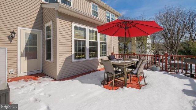 203 CLIVEDEN DR, Newtown, PA 18940