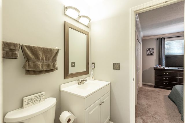 430 Walton Ferry Rd Apt 1606, Hendersonville, TN 37075