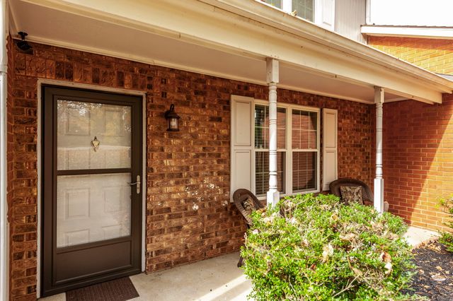 430 Walton Ferry Rd Apt 1606, Hendersonville, TN 37075