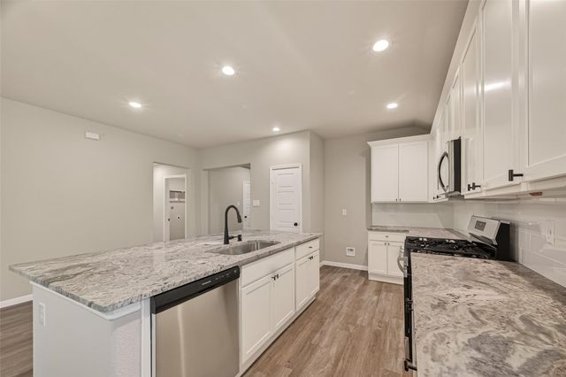 808 Avenue E, South Houston, TX 77587
