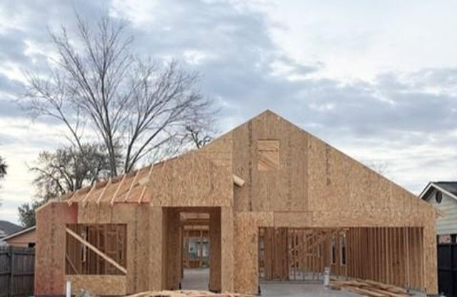 808 Avenue E, South Houston, TX 77587