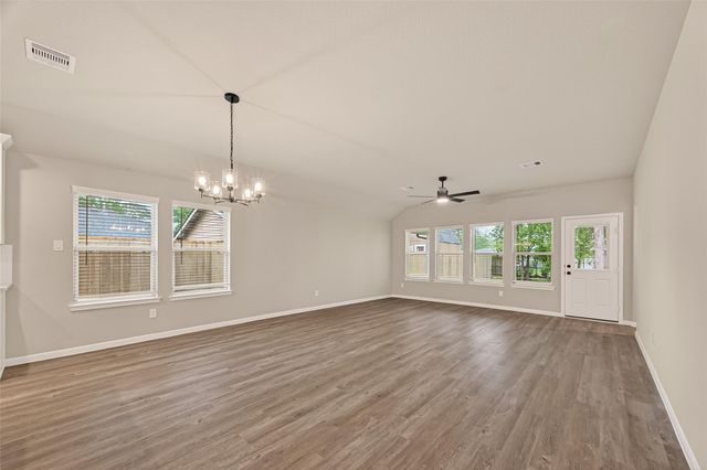 808 Avenue E, South Houston, TX 77587