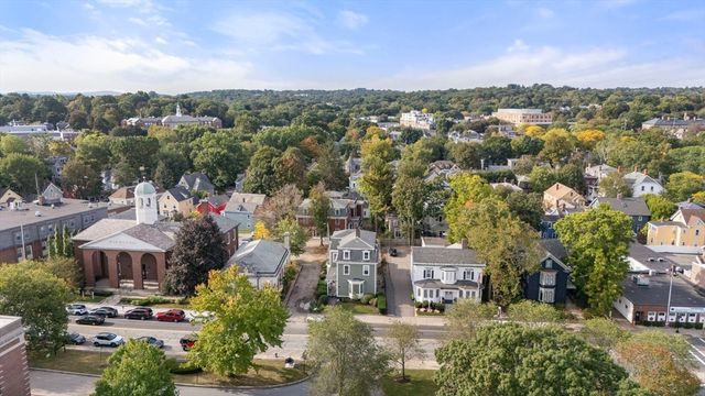 370 Washington Street, Brookline, MA 02445