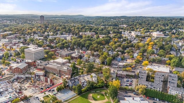 370 Washington Street, Brookline, MA 02445