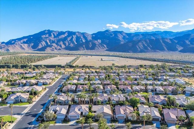 81485 Golden Poppy Way, La Quinta, CA 92253