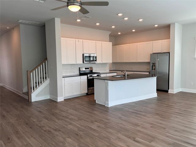 3000 Chisholm Trail RD 23, Round Rock, TX 78681