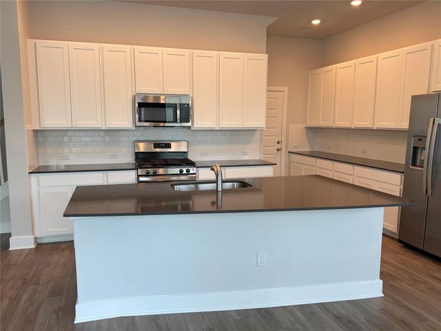 3000 Chisholm Trail RD 23, Round Rock, TX 78681
