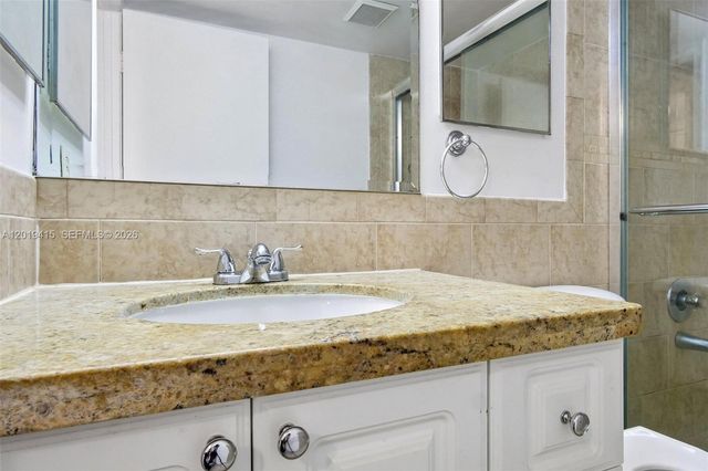 13455 SW 9th Ct 314J, Pembroke Pines, FL 33027