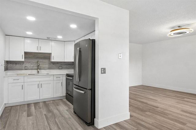 13455 SW 9th Ct 314J, Pembroke Pines, FL 33027