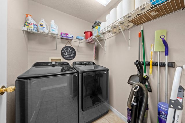 3637 BRISTOL COVE LANE, St Cloud, FL 34772