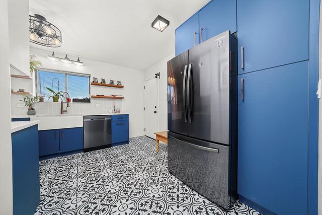 195 W Brandon Court A33, Palatine, IL 60067