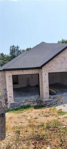 6 Carnahan Lane, Bella Vista, AR 72715