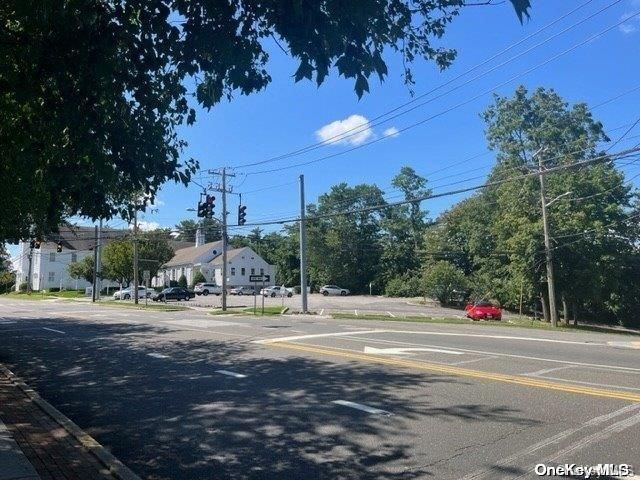 70 Main Street, Huntington, NY 11743