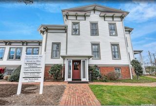 70 Main Street, Huntington, NY 11743