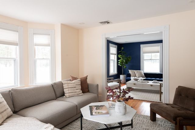 556 Wellesley Street, Weston, MA 02493