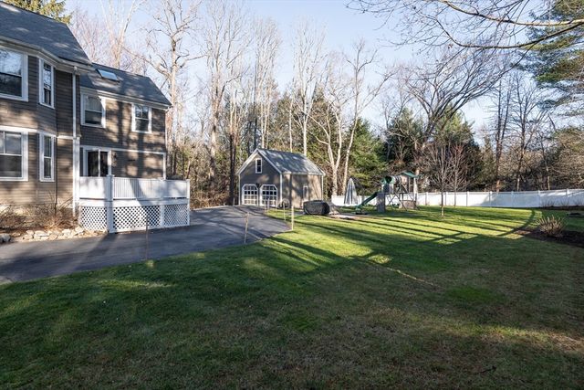 556 Wellesley Street, Weston, MA 02493
