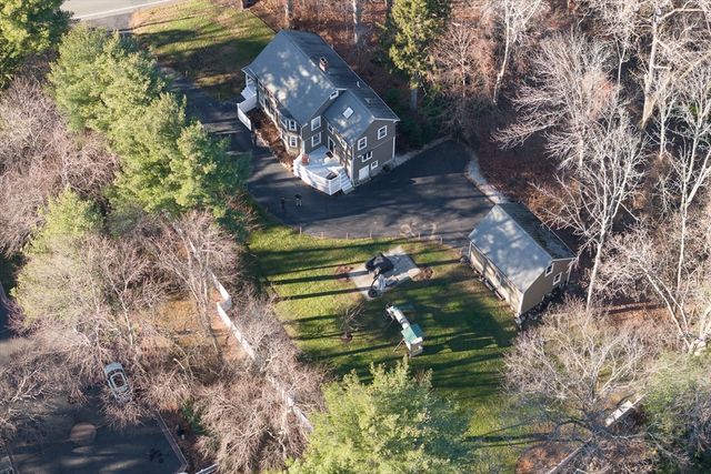 556 Wellesley Street, Weston, MA 02493