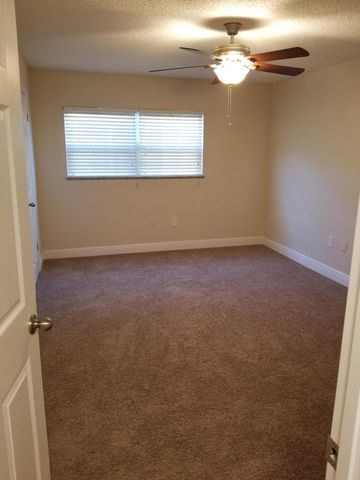 182 Ulster Lane, Melbourne, FL 32935