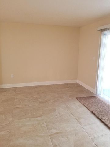 182 Ulster Lane, Melbourne, FL 32935