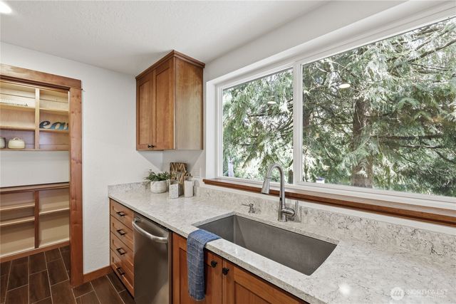 30996 Old Hansville Road NE, Kingston, WA 98346