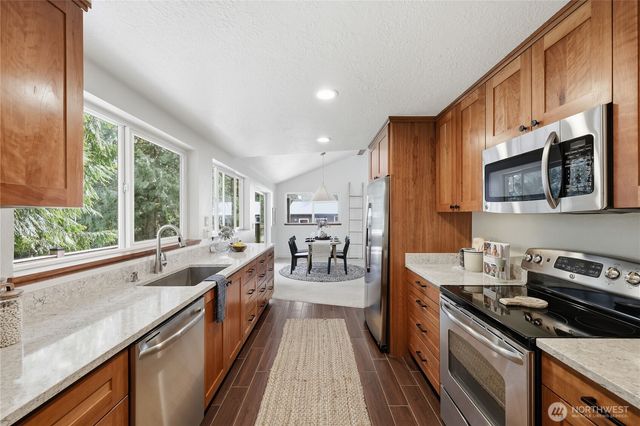 30996 Old Hansville Road NE, Kingston, WA 98346