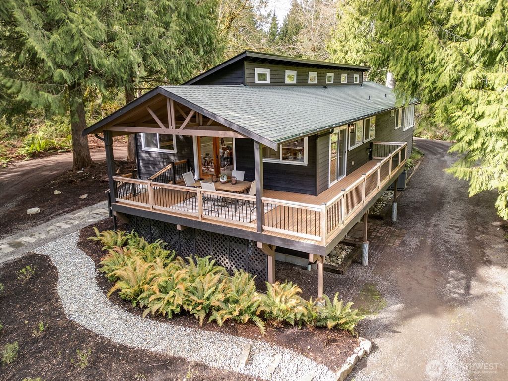 30996 Old Hansville Road NE, Kingston, WA 98346