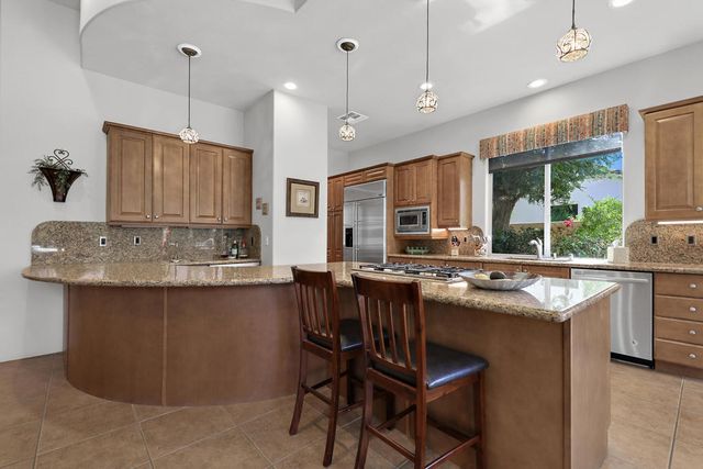 50115 Valencia Court, La Quinta, CA 92253