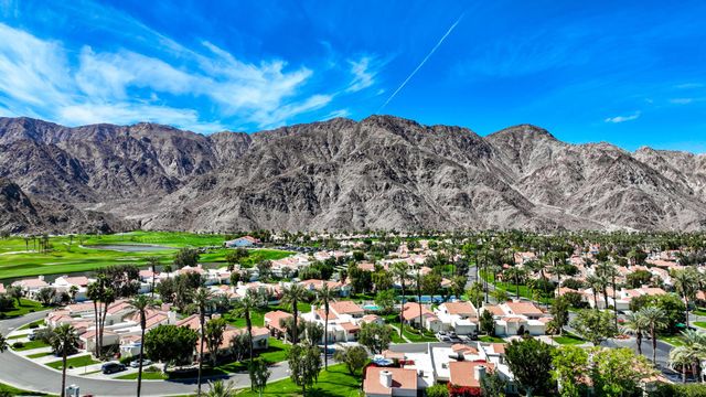 50115 Valencia Court, La Quinta, CA 92253