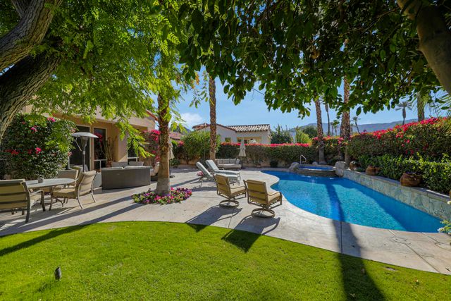 50115 Valencia Court, La Quinta, CA 92253