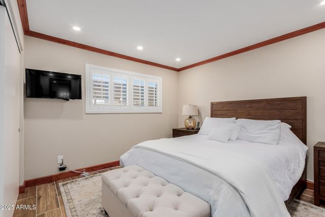 5525 E THOMAS Road E3, Phoenix, AZ 85018